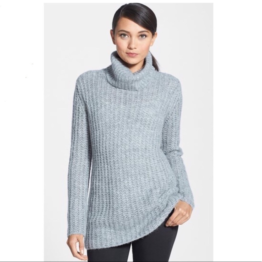 Trouve Grey Cableknit turtleneck sweater!